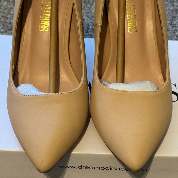 Dream Pairs Women's Nude Heels - Picture 5 of 7